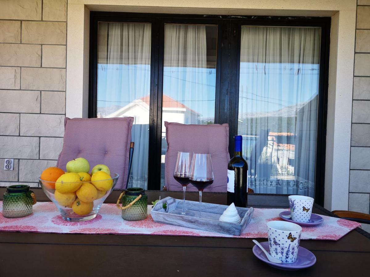 Apartmani "Zuka" Korčula Eksteriør billede
