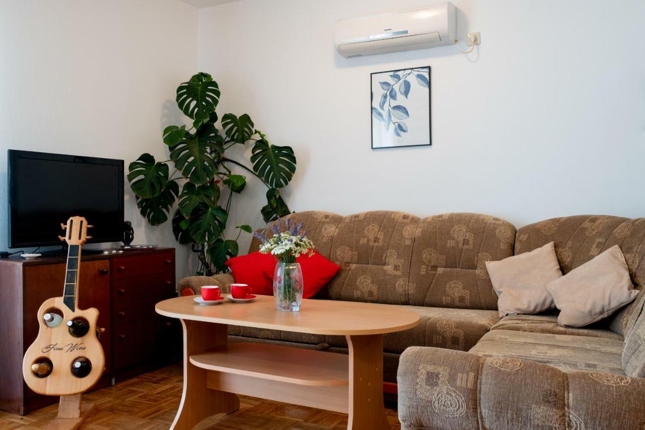 Apartmani "Zuka" Korčula Eksteriør billede